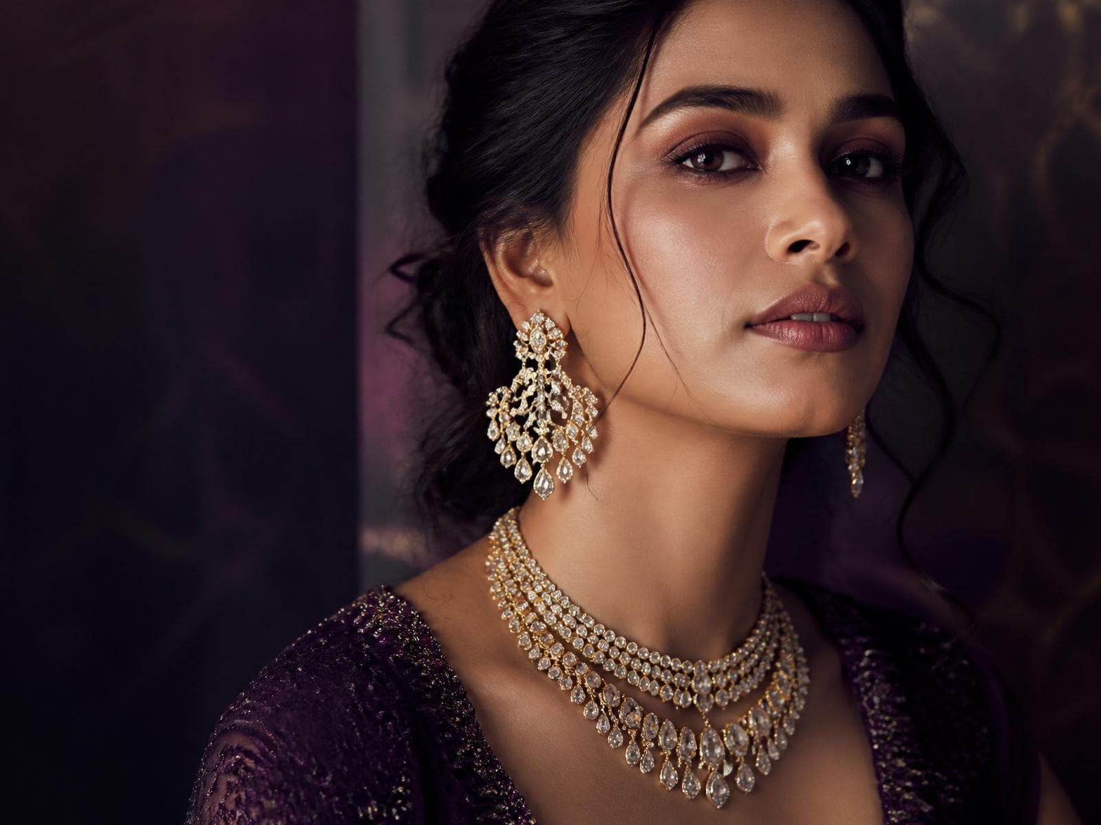Alveena — Hero